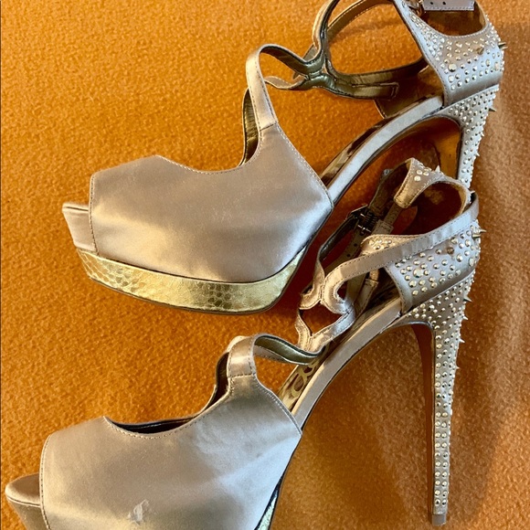 Sam Edelman Studded Spiked Heels - Picture 4 of 8